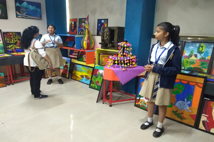 D Y Patil International School-Craft