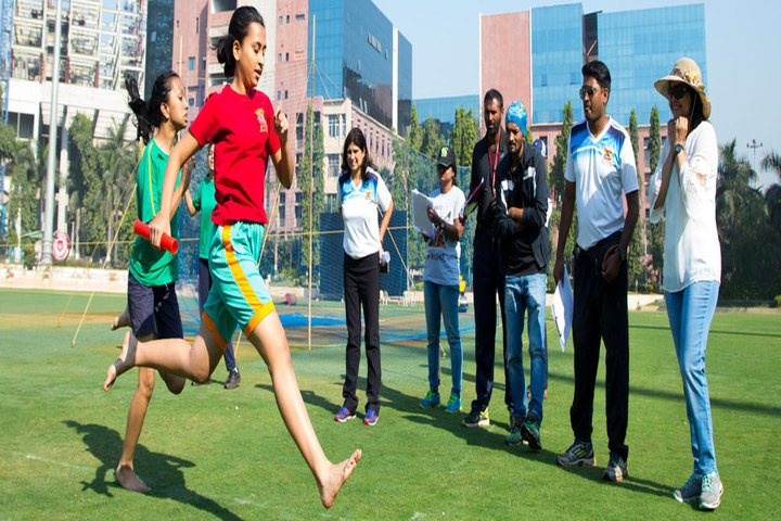 D Y Patil International School-Race