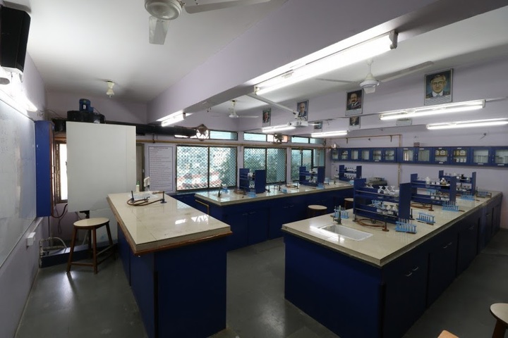 JG International School-Physics Lab