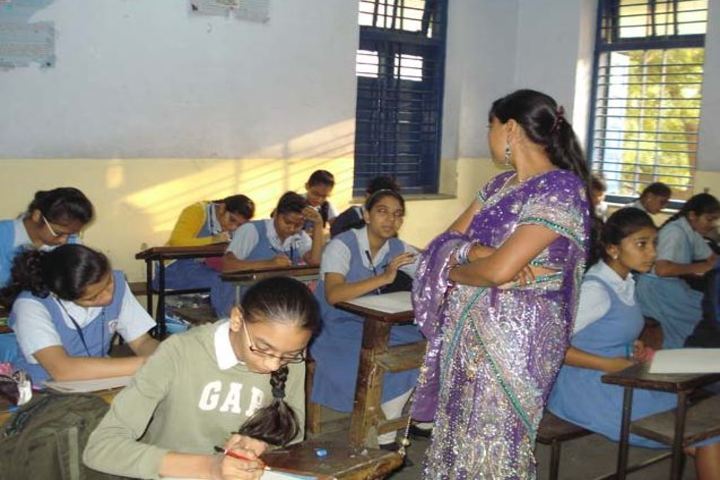 Shree Vidyanagar High School-Classroom