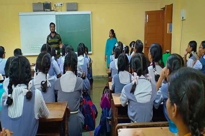 Vivekanand English High School-Workshop