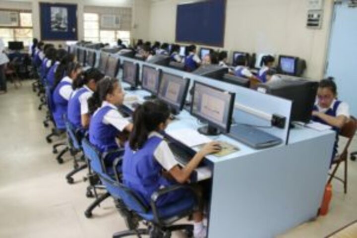 The JB Vachha High School-IT Lab