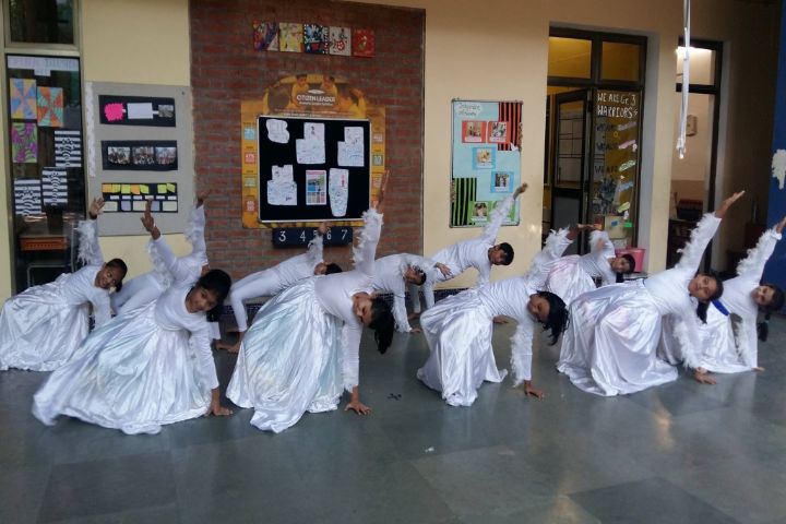 The Riverside School-Dance