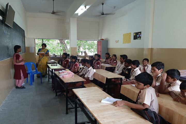 Kaligi Ranganathan Montford Matric Heigher Secondary School-Class Room