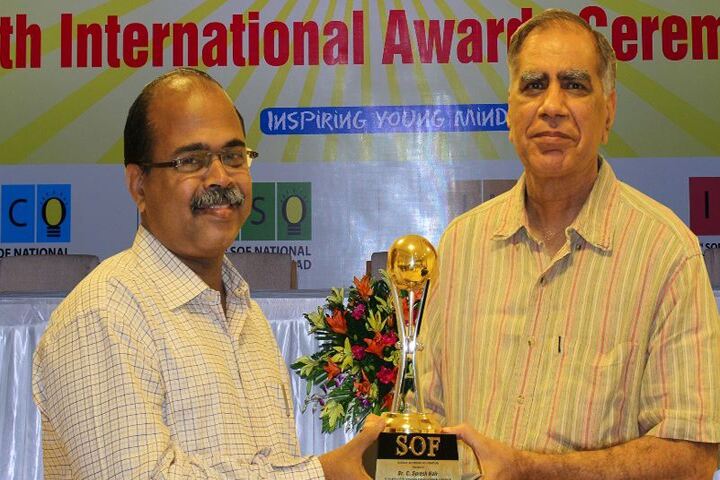Vivek Vidyalaya and Junior College-Awards