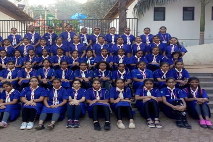 Vivek Vidyalaya and Junior College-Group Photo