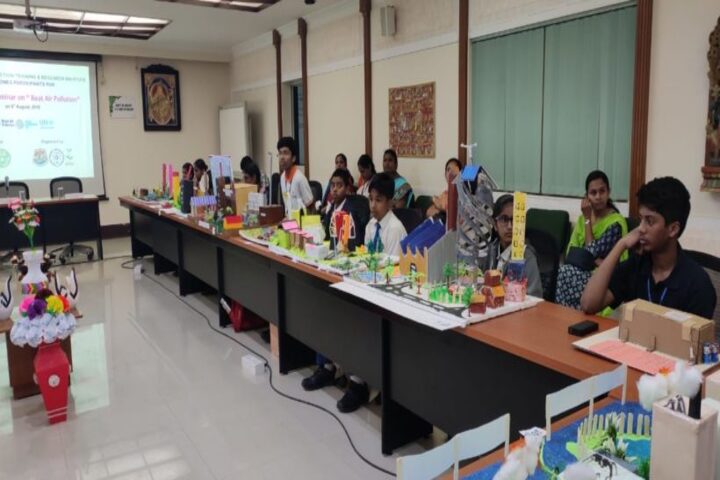 AVN Vida International School-Exhibition