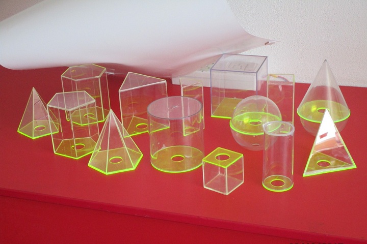 Solitaire Global Schools-Maths Lab