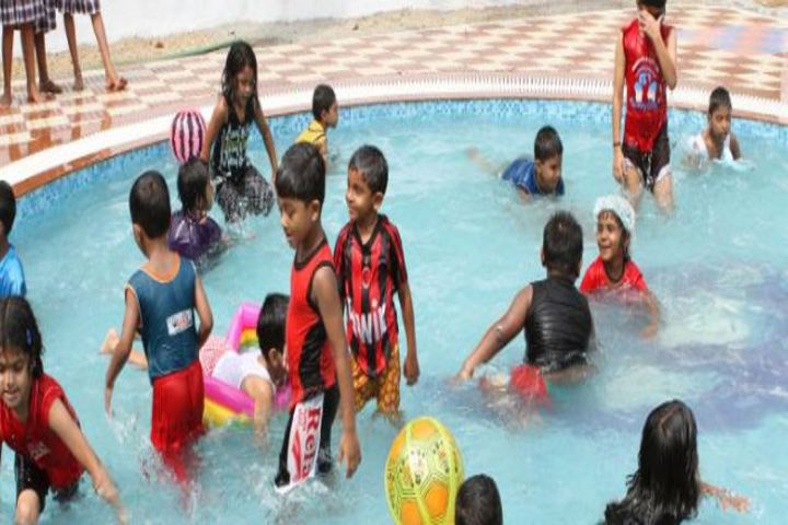 G D Goenka Global School-Splash Pool