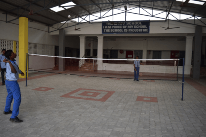 Rosily School-Shuttle Court