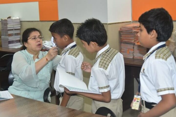 Kudila Govindram Seksaria English School-Medical Facility