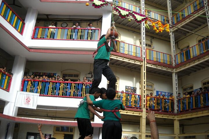 Lilavati Lalji Dayal High School- Janmastrami
