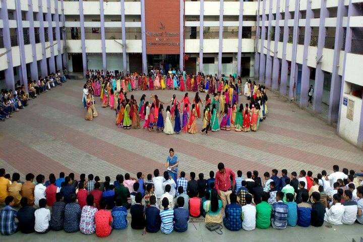 Vishwakarma Vidyalaya-Bathkamma Celebration