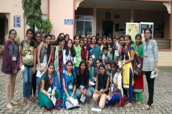 Vishwakarma Vidyalaya-Picnic