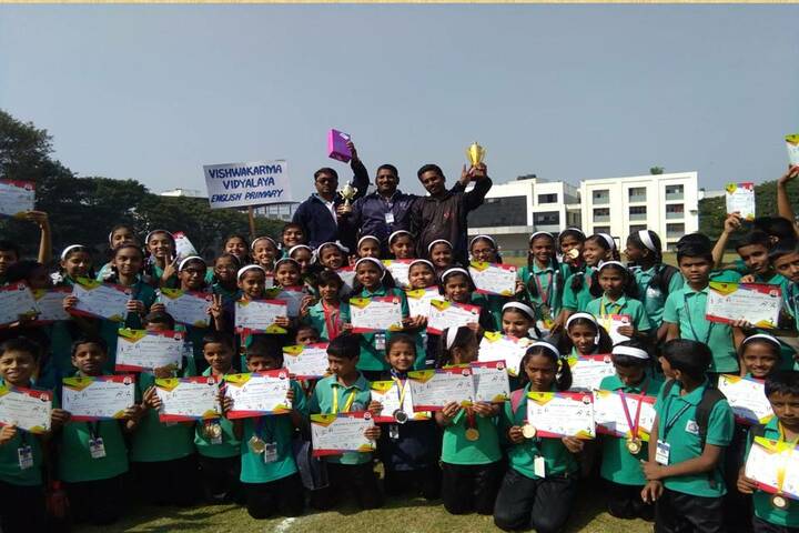 Vishwakarma Vidyalaya-Prize Distribution