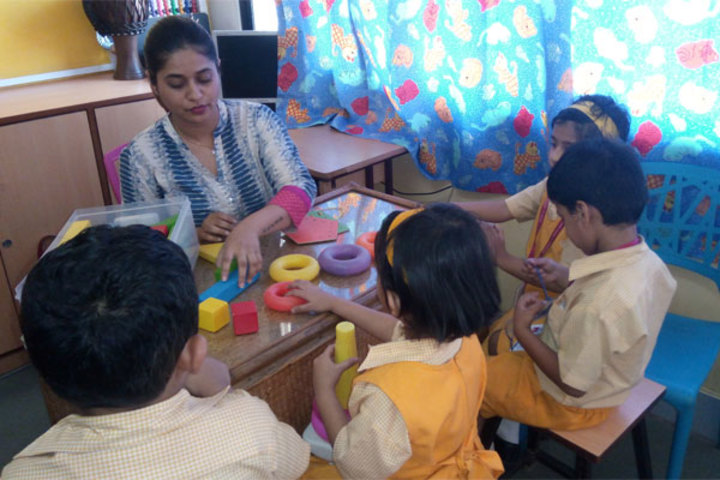 Dr Kalmadi Shamarao High School-Activity Room