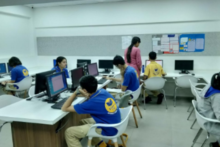 Billabong High International School-Computer Lab