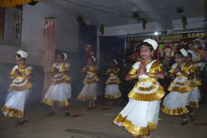 Gyanodaya High School-Dance