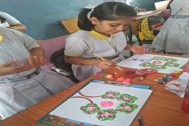 Hasdeo Public School-Art-Craft