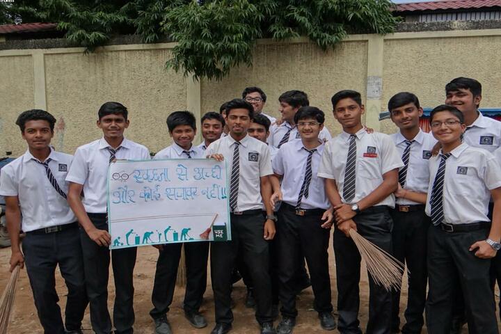Holy Cross Convent Senior Secondary School-Swatchh Barath