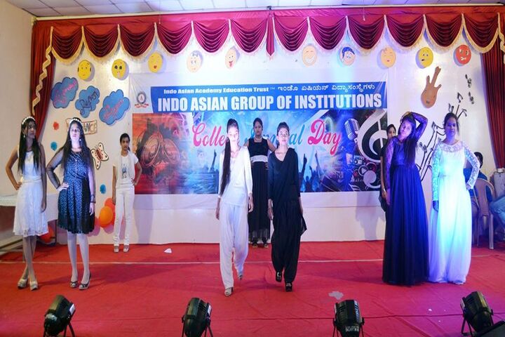 Indo Asian Girls P U College-Event