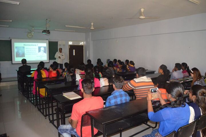 Indo Asian Girls P U College-IT Infrastructure