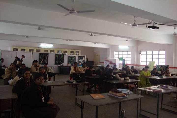 Holy Cross Senior Secondary School-Lab2