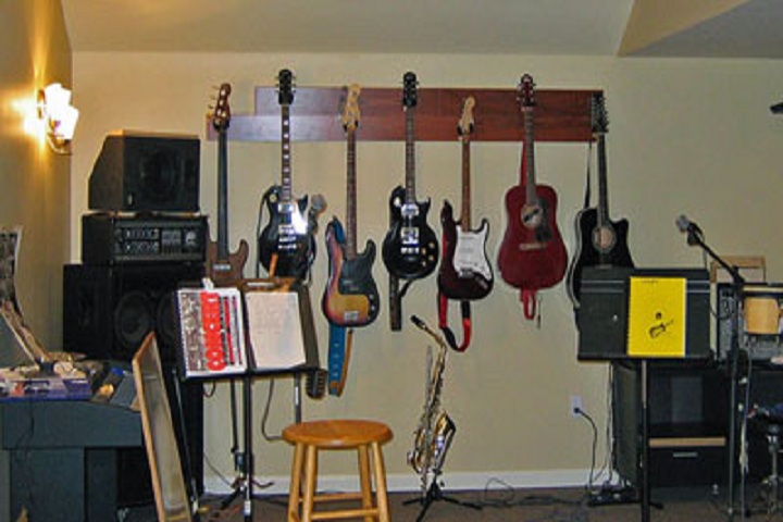 Holy Hearts Education Academy-Music-Room