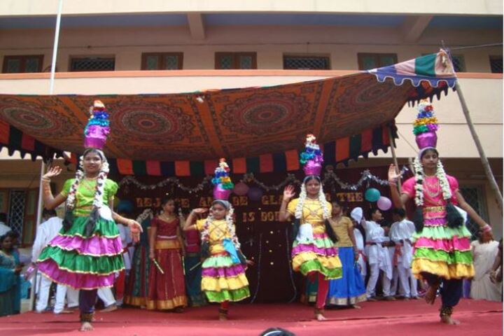 Annai Velankanni Matriculation Higher Secondary School-Cultural Dance