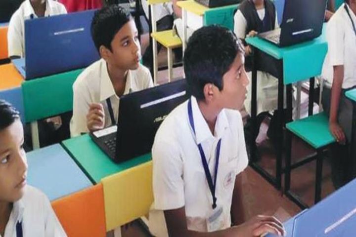 Vivekananda Vidyalaya-Computer Lab