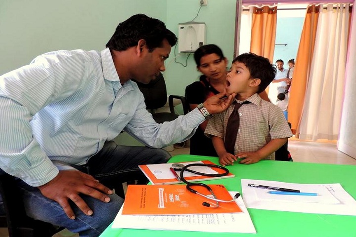 Janmitram SPS Memorial School-Medical-Checkup