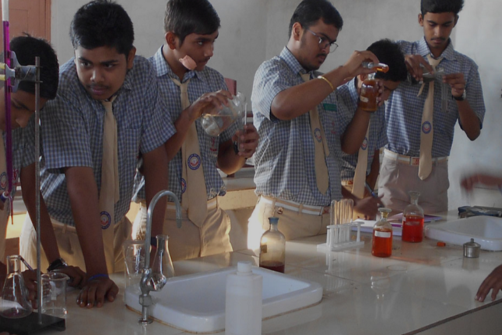Jatan Devi Daga Higher Secondary School-Lab
