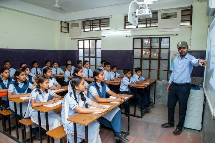 Apex Senior Secondary School-Classroom
