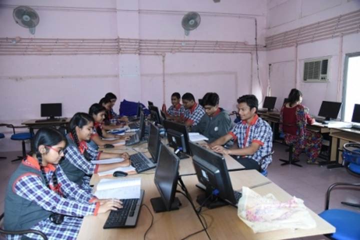 KENDRIYA VIDYALAYA, BILASPUR-computer lab