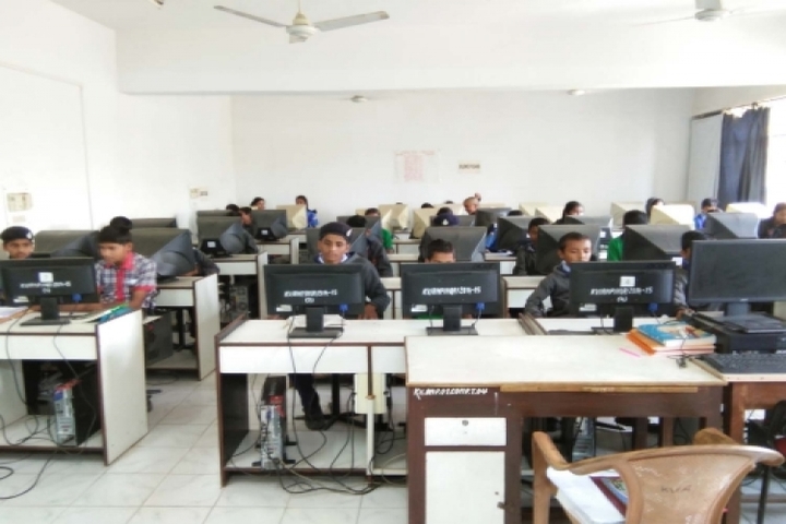 KENDRIYA VIDYALAYA AMBIKAPUR-computer lab