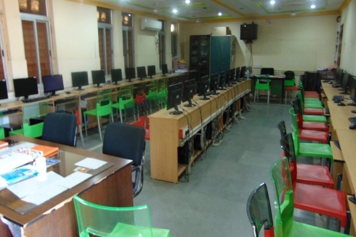 Mar Gregorious Memorial Senior Secondary School-Computer lab