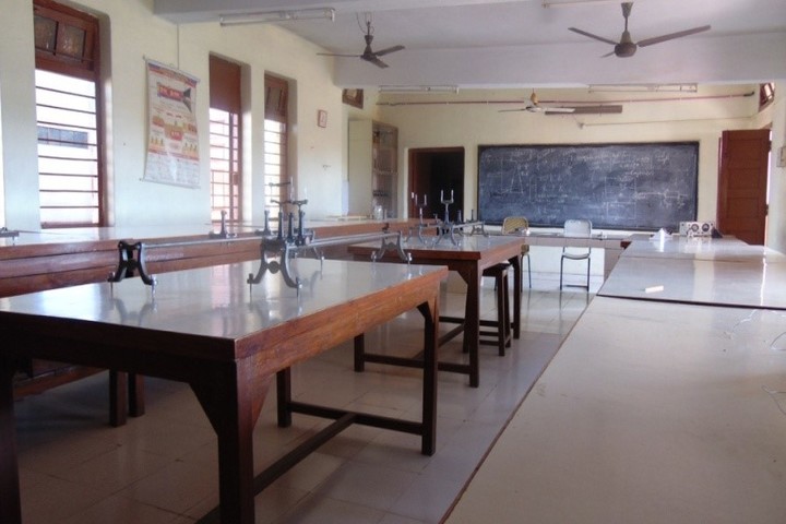 Mar Gregorious Memorial Senior Secondary School-Lab
