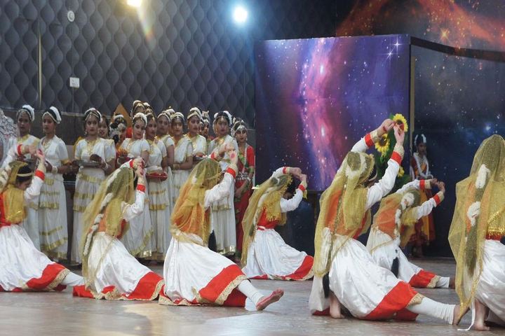 Maa Kalyanika Public School-dance