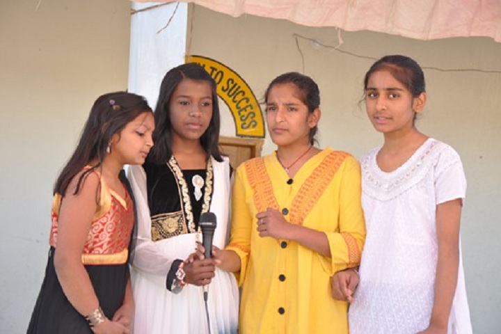Modern Convent School-Group Singing