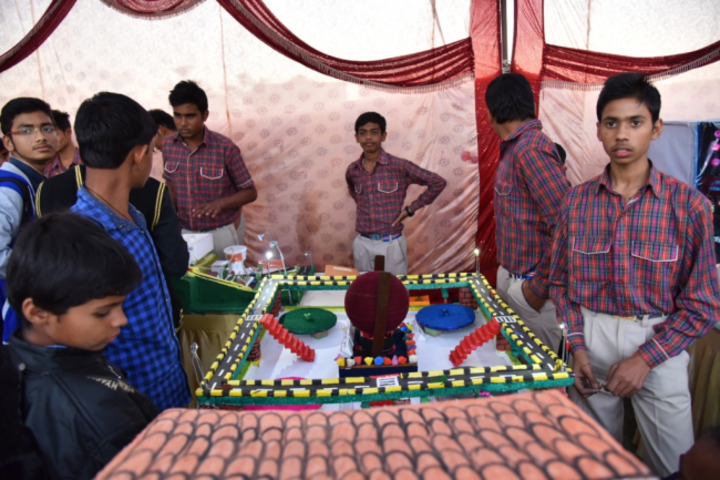 Monnet DAV Public School-Exhibition