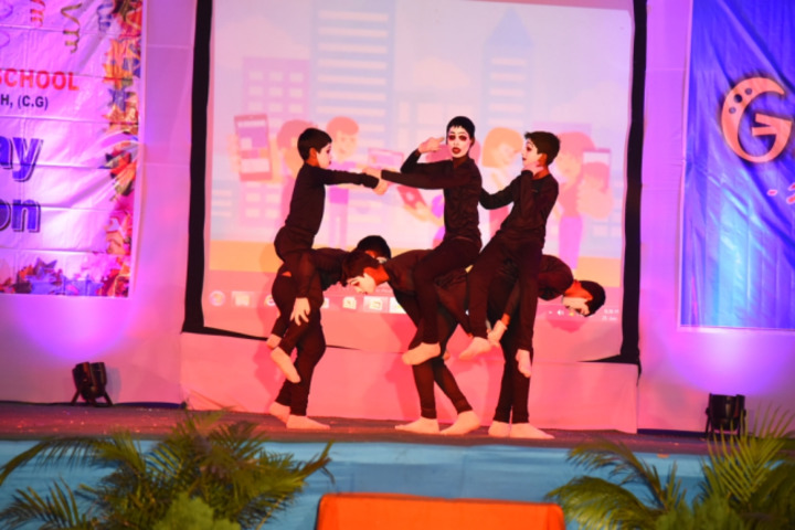 Monnet DAV Public School-Dance