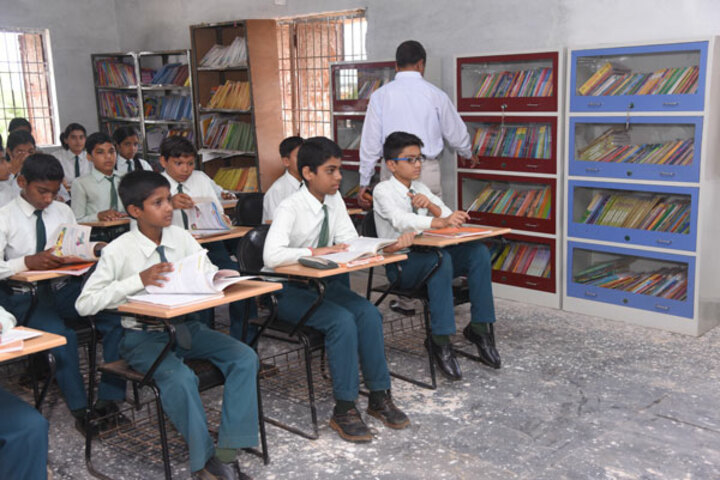 Nalanda English Medium Higher Secondary School-Library