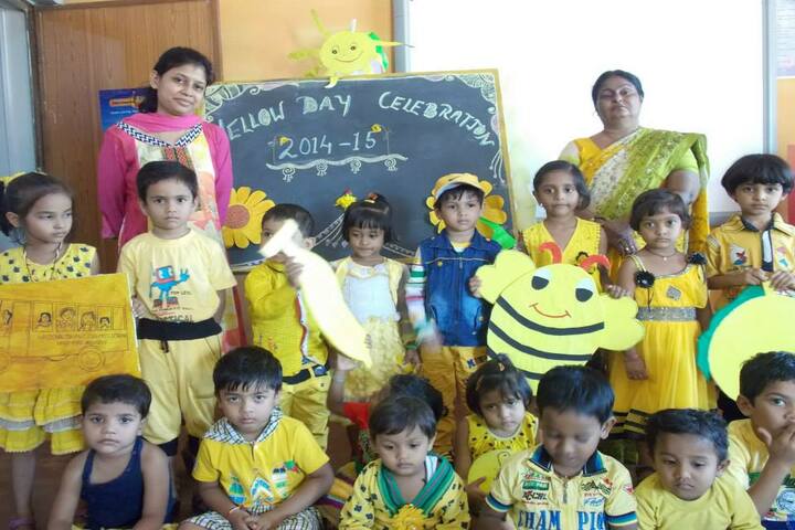 National Convent School-yellow day