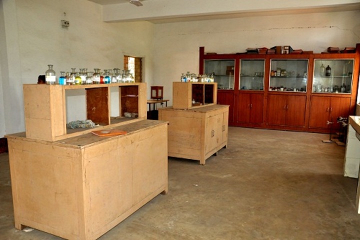 Pranvananda Academy-Chemistry Lab
