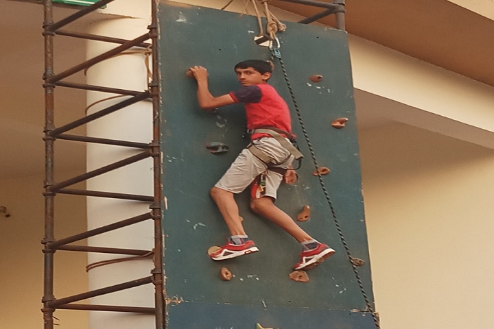 Sadhu Ram Vidya Mandir-Trekking