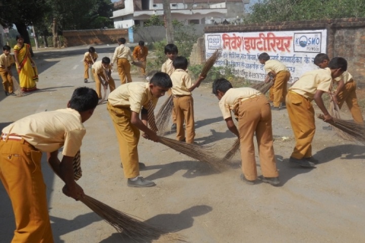 Saint Harkewal Vidyapeeth High School-Cleaing The Campus