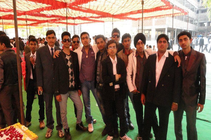 Shakuntala Vidyalaya-Group