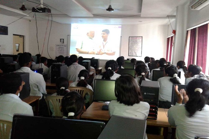 Sharda Vidyalaya-Computer Lab