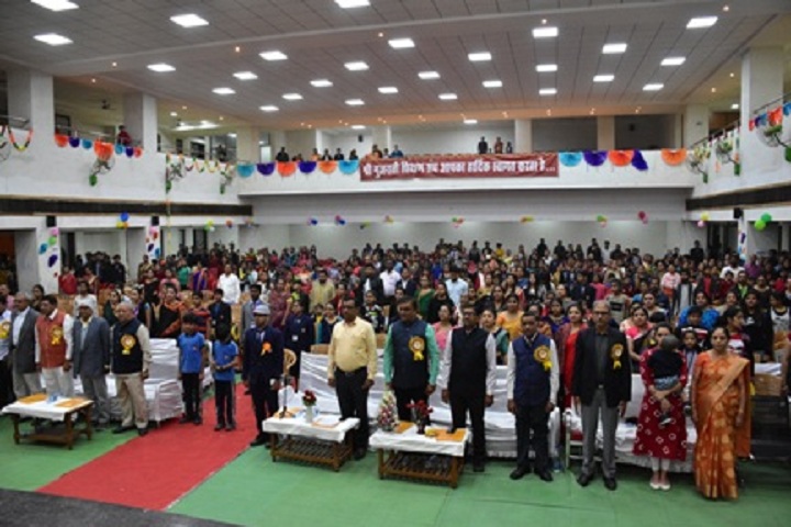 Shri Gujrati English Medium Higher Secondary School-Auditorium