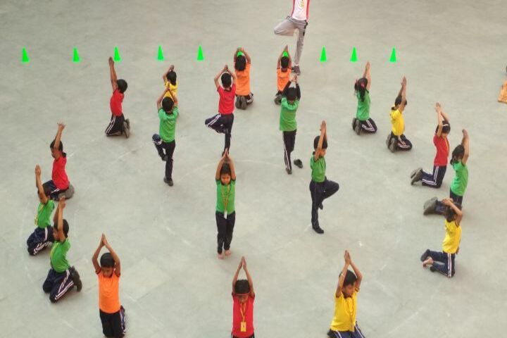 Shri Rawatpura Sarkar International School-Yoga